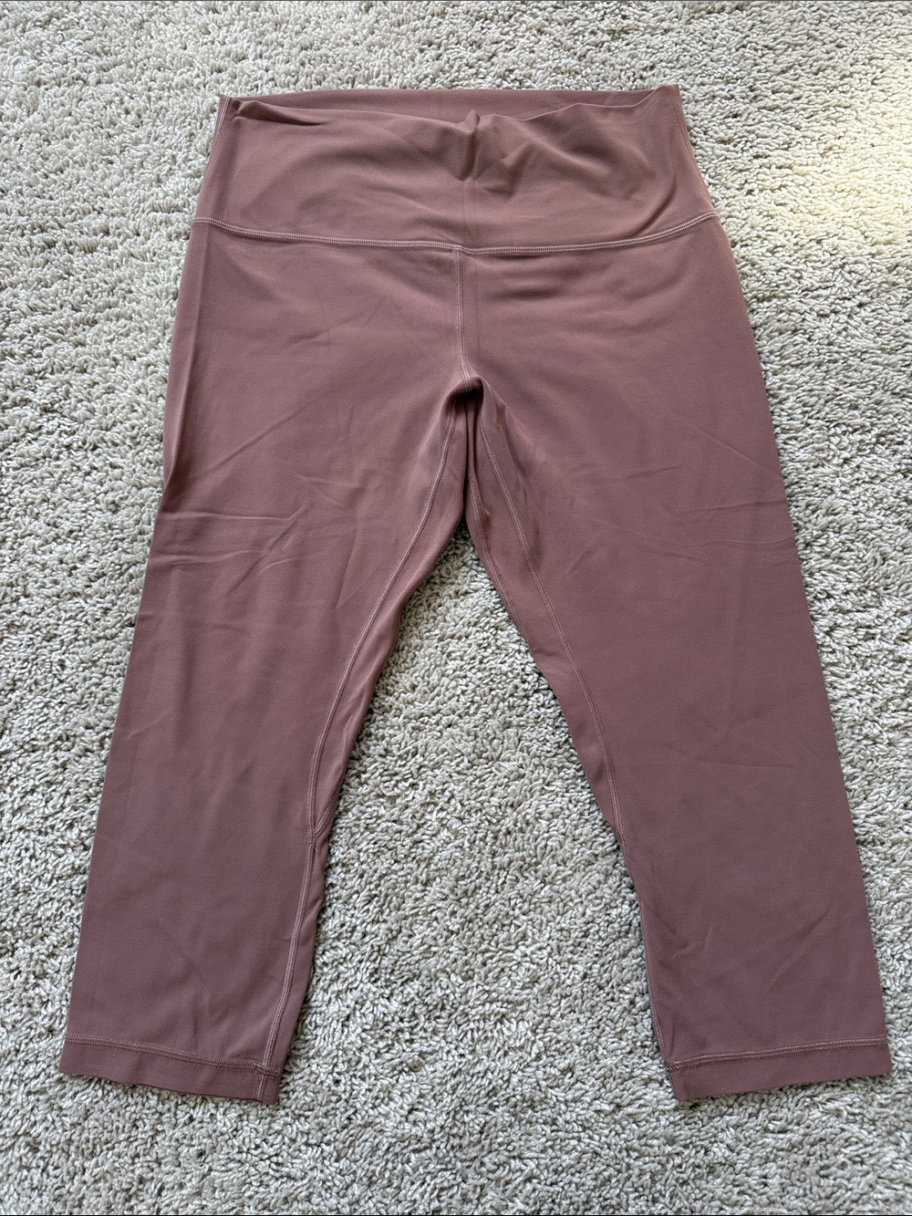Lulu Lemon size Lg capri leggings